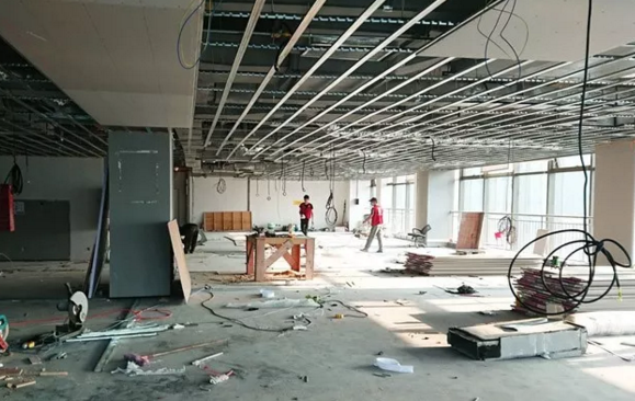某國際貨運(yùn)施工動態(tài)實拍(圖1)